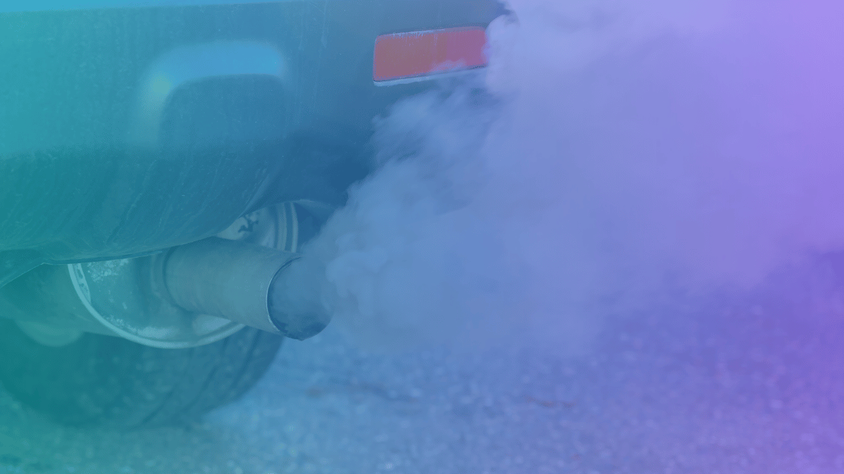 Schwarzer Rauch aus Auspuff - defektes Auto?